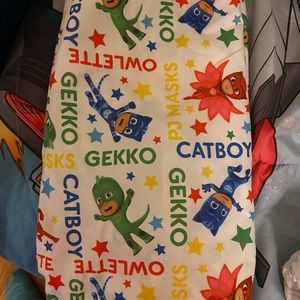 PJ Masks Crib/Toddler Bed fitted sheet